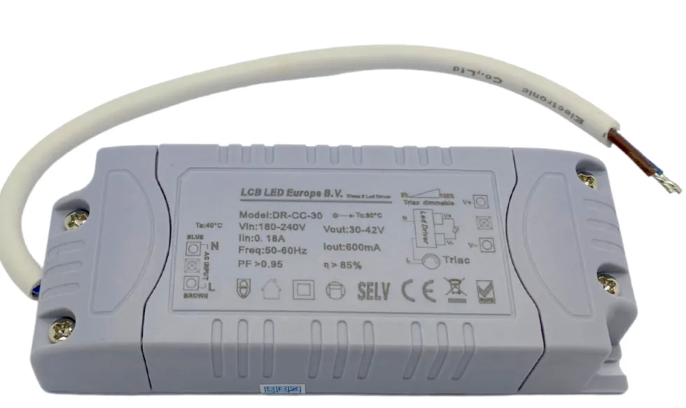 Dimmbarer LED Trafo - Triac / Phasenanschnitt - für 25W LED Panels