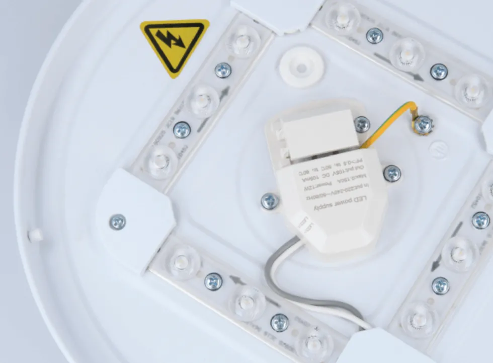 LED-Deckenleuchte Lite V1 Weiß 12 | 960 lm 4000K-840 | IP44 260 mm x 52 mm