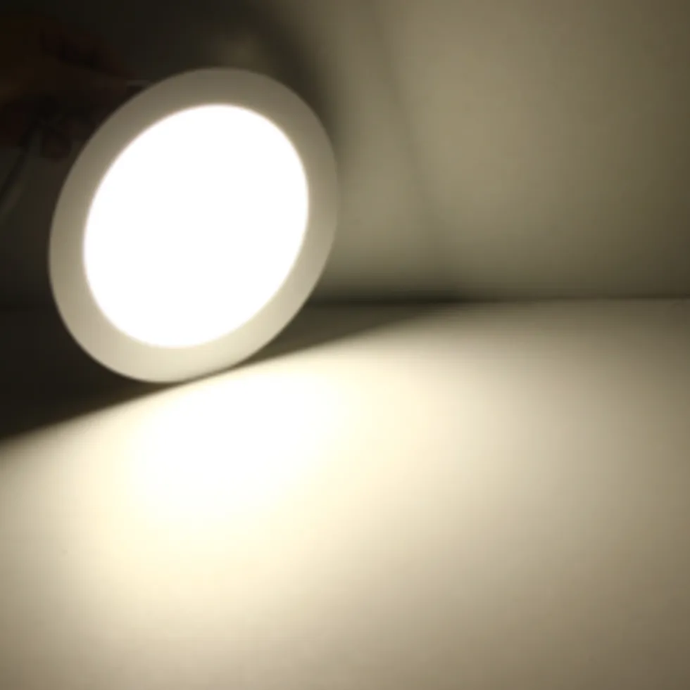 LED Einbau-Downlight quadratisch – 12 W – 3000/4000/6000 K – 150 × 150 mm
