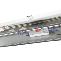 LED Feuchtraumleuchte IP66 – 27-58W 4200-8700Lm – 6000K 865 Tageslichtweiß | 150cm – Multi Lumen Einstellbar – Limea Pro