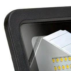LED Fluter – 30W 2700lm – 3000/4000/6000K Neutralweiß – IP65 – inkl. 30 cm Anschlusskabel