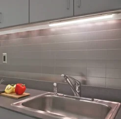 T5 LED Küchenunterbauleuchte - 90cm - Lichtfarbe optional - komplett mit 0,6m Anschlusskabel und Ein- / Ausschalter - 12W entspricht 100W